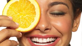 Záchrana ve vedrech: Osvěžte se citrusovou lázní