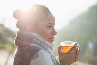 3 čaje, které popíjejte plnými doušky. Vyhnete se úzkostem i nachlazení