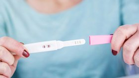 Je libo pozitivní těhotenský test?