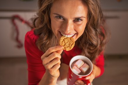 Vše povoleno! Víme, jak si užít tradičního kapra se salátem a nepřibrat