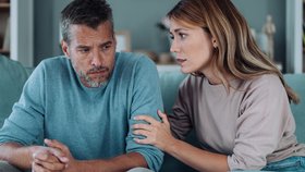 5 znamení, která se ráda vrací ke svým ex: Kdo nedokáže opustit minulost?