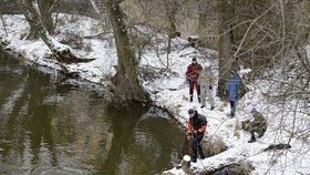 Dnes je to přesně rok od doby, co se po Janě Paurové ze Slavětína slehla zem.