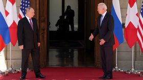 Putin a Biden se poprvé sešli na summitu v Ženevě