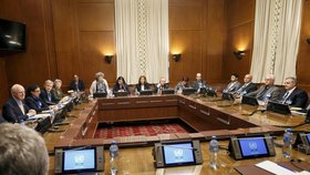 Jednání představitelů OSN a syrské opozice v Ženevě