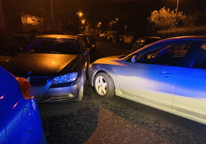 Pražským policistům ujížděl řidič se třemi zákazy řízení, pod vlivem alkoholu a drog.