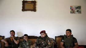 Ženské armády na středním východě: Sevřou zbraň a jdou se pomstít ISIS