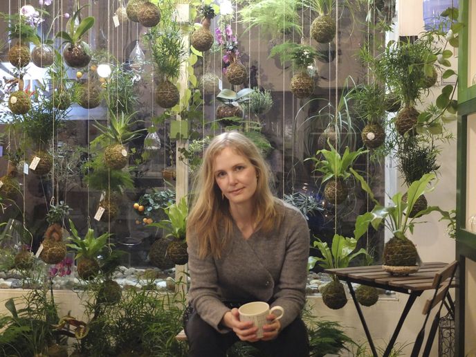Lenka Hrubá, Zahrada na niti Lenka Hrubá, Zahrada na niti