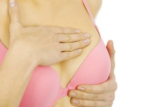 Pozor na agresivní typ karcinomu prsu. Postihuje hlavně mladší ženy