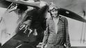 Amelia Earhart, první žena, ktará sama přeletěla Atlantik (1928)