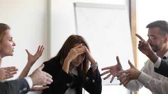 Emoce v práci: Jak nás ovlivňují? A proč je neignorovat?