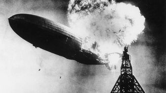 Nacistická chlouba Hindenburg shořela při přistání za 32 vteřin. Obří vzducholoď při zkáze natáčeli i fotili 