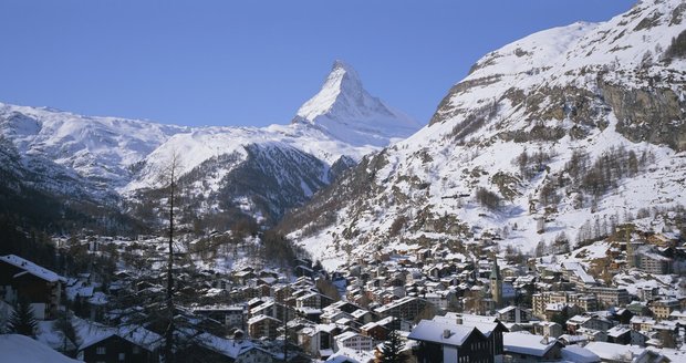Švýcarská horská vesnice Zermatt.
