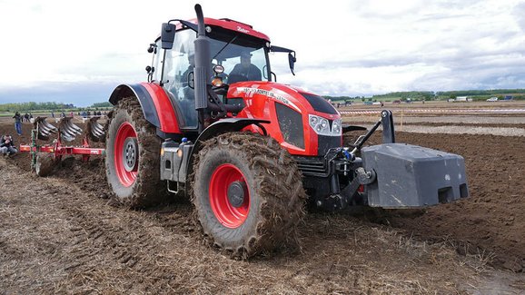 Traktory Zetor na Mistrovství České republiky v orbě