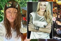 Kam zmizela zpěvačka Helena Zeťová? V tramvaji čepuje pivo!