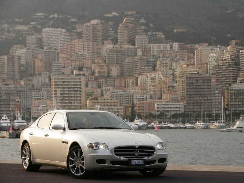 Maserati Quattroporte