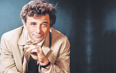 Peter Falk ve své nejznámější roli poručíka Columba.