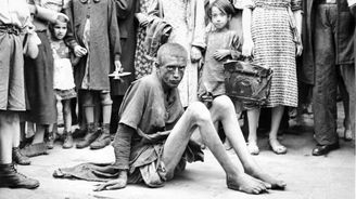Krvavý příběh varšavského ghetta na silných fotografiích: Z půl milionu Židů nezbyl žádný 