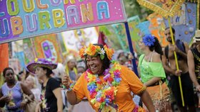 V Brazílii začal slavný karneval v den, kdy přišlo oznámení o přenosu viru zika slinami.