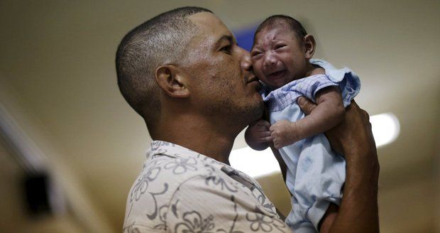 Zika děsí svět jako ebola: WHO označila komáří virus za globální hrozbu
