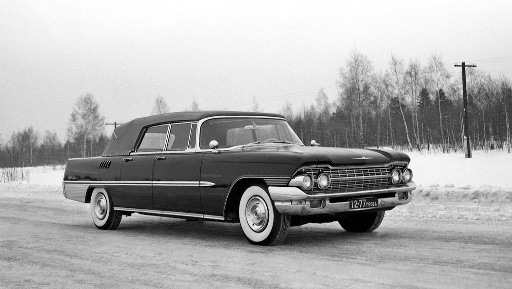 ZiL 111d (1964)