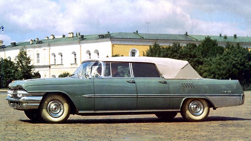 ZiL 111d (1964)