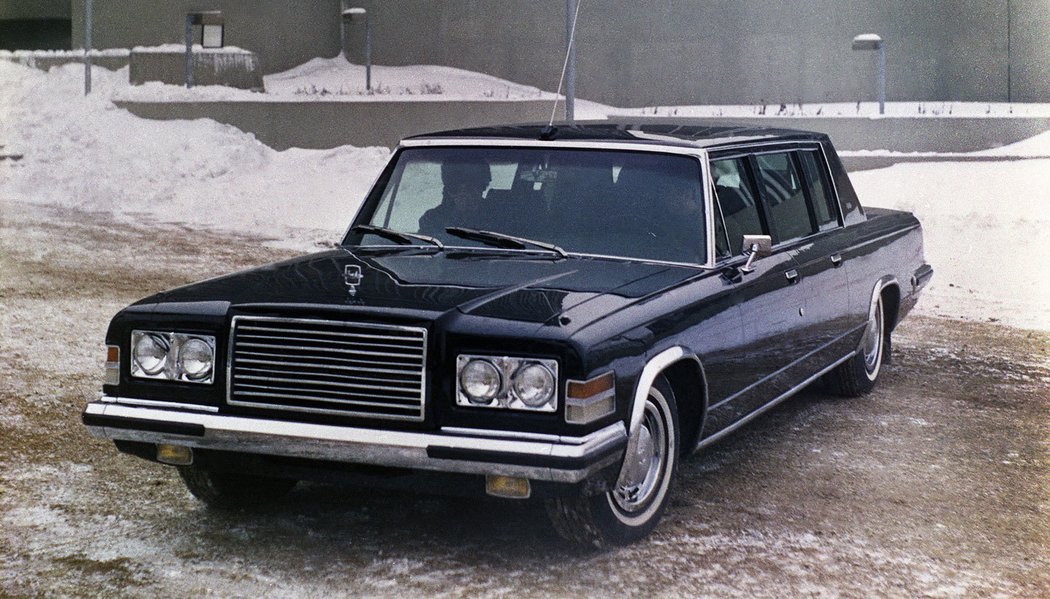 ZiL 115 (4104) (1978)