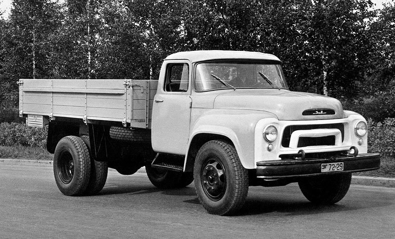 ZIL 130L