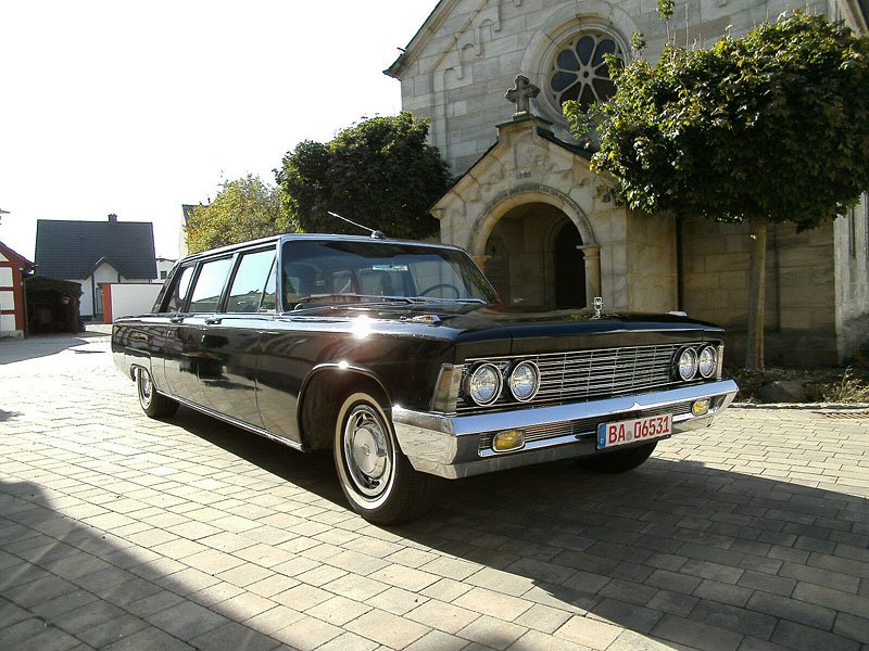 ZIL 114