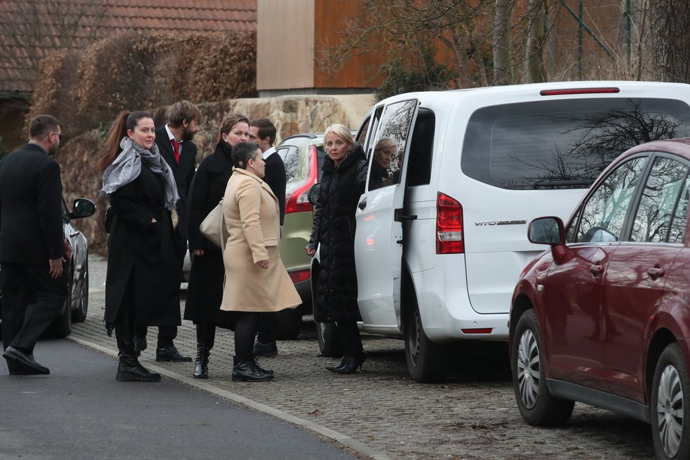 Pohřeb maminky Veroniky Žilkové Olgy