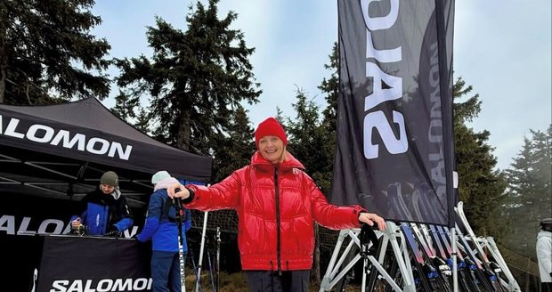 Veronika Žilková en las montañas Veronika Žilková en las montañas