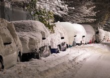 Sníh se vrátil do Česka! Jen malý průhled z vozu nestačí, varuje policie