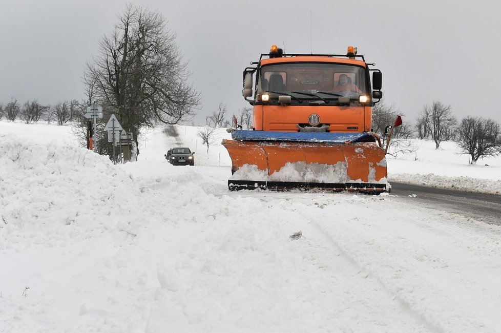 Středa 5. 2. v 11:30, -1,5 stupně Celsia a 30 centimetrů přírodního sněhu