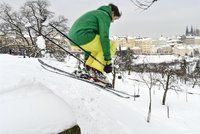 Spory meteorologů: Jaká bude zima? Podle Američanů mírná, podle Britů krutá!