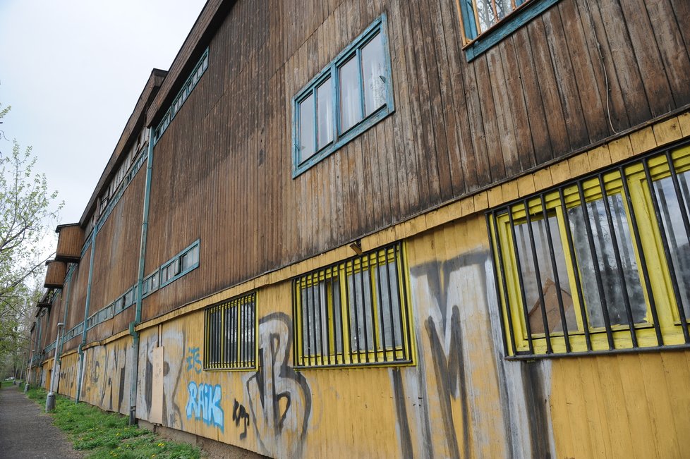 Takto vypadal zimní stadion Štvanice před demolicí v roce 2011.