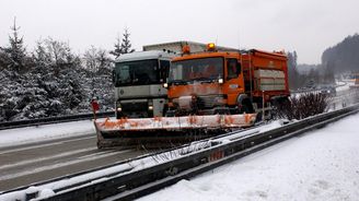 Silnice prvních tříd začne v zimě uklízet soukromá firma, nejdřív na Zlínsku