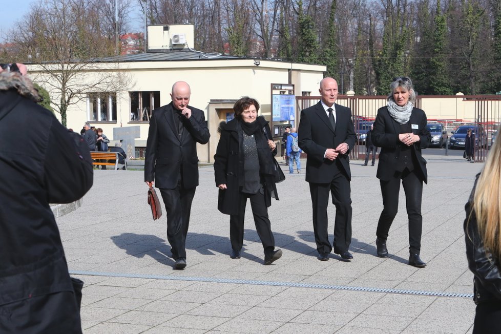 Poslední rozloučení se Stanislavem Zindulkou v pražských Strašnicích