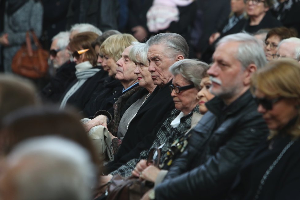 Poslední rozloučení se Stanislavem Zindulkou v pražských Strašnicích.