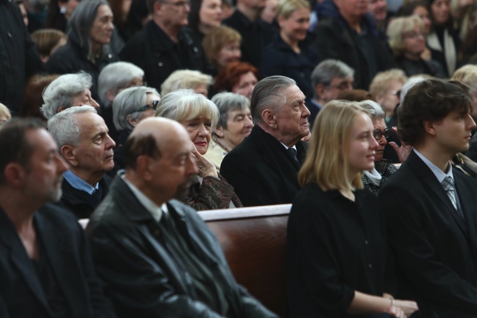 Poslední rozloučení se Stanislavem Zindulkou v pražských Strašnicích.