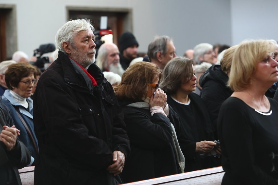 Poslední rozloučení se Stanislavem Zindulkou v pražských Strašnicích.