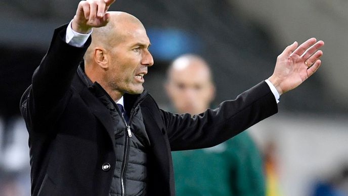 Zinédine Zidane už není trenérem fotbalistů Realu Madrid Zinédine Zidane už není trenérem fotbalistů Realu Madrid