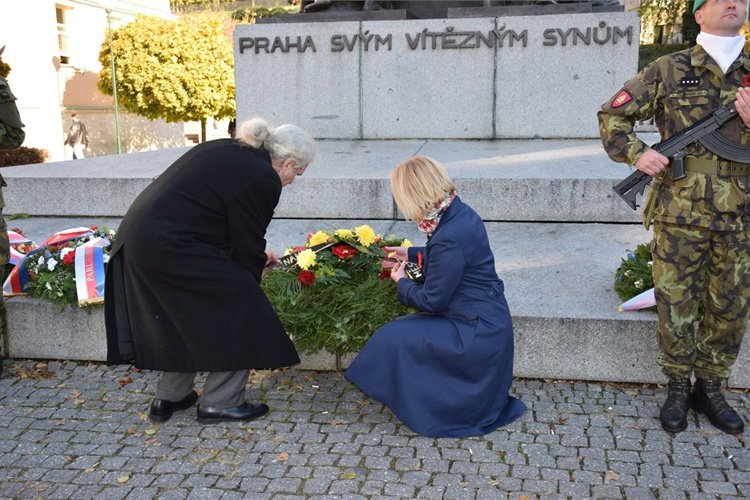 V Zítkových sadech proběhla pieta za válečné veterány.