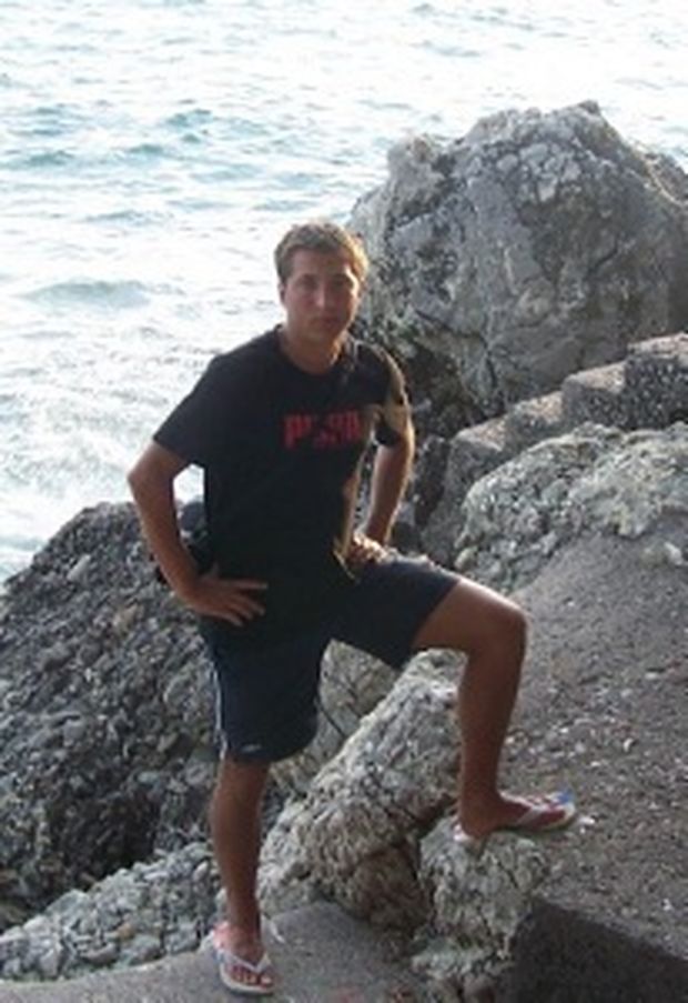 Petr Žitník tragicky zahynul, spadl pod vlak. Petr Žitník tragicky zahynul, spadl pod vlak.