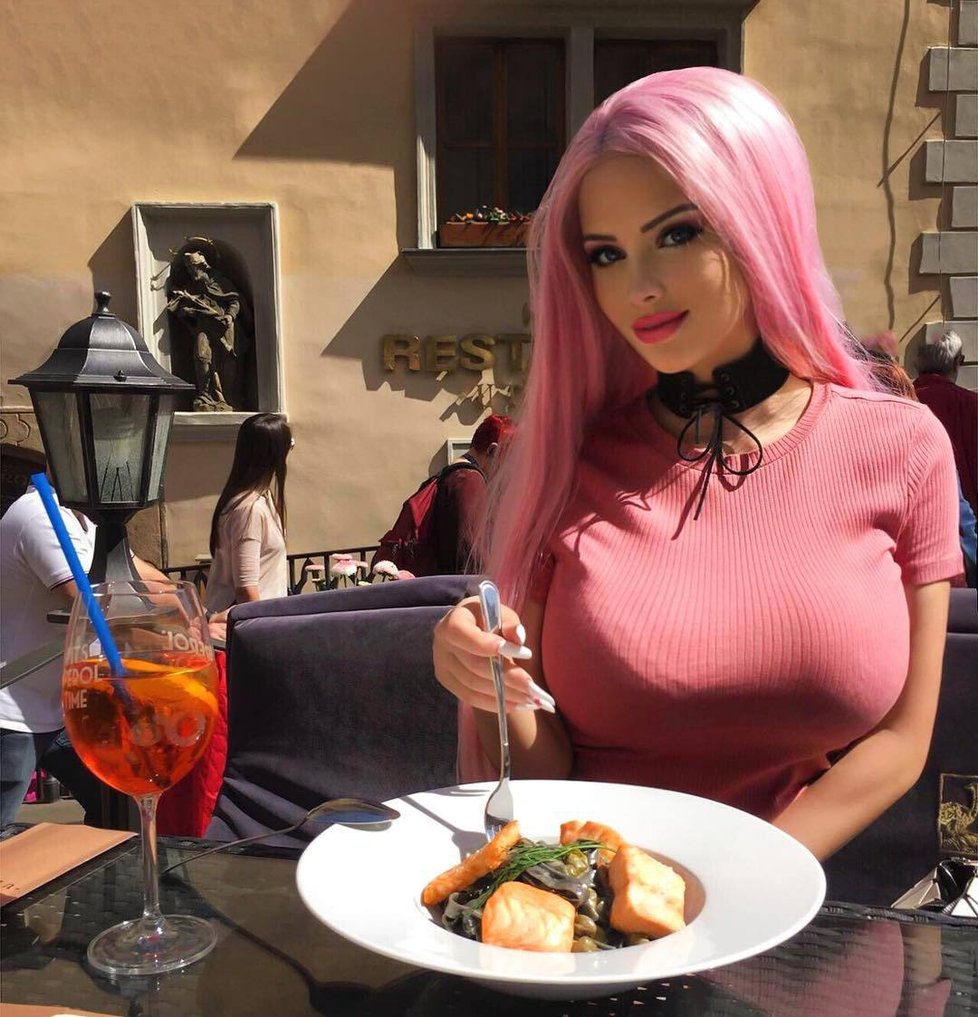 Česká Barbie Gabriela Jiráčková