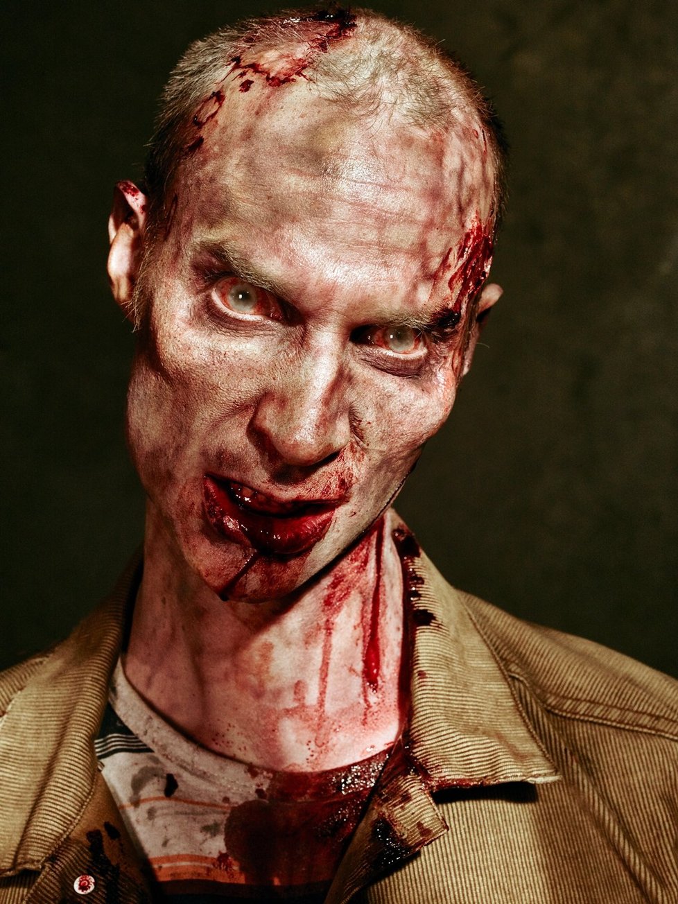 Zombie nejsou v seriálu Živí mrtví: Počátek konce tolik prohnilé, ale stejně jsou děsivé.