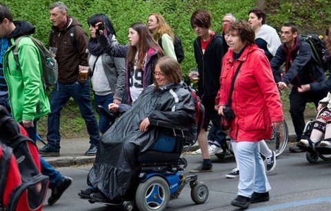 Vendula popsala život s roztroušenou sklerózou: Lidé nás stigmatizují