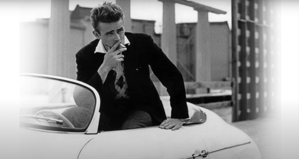 Mladý herec James Dean se proslavil po celém světě díky své rebelské image.