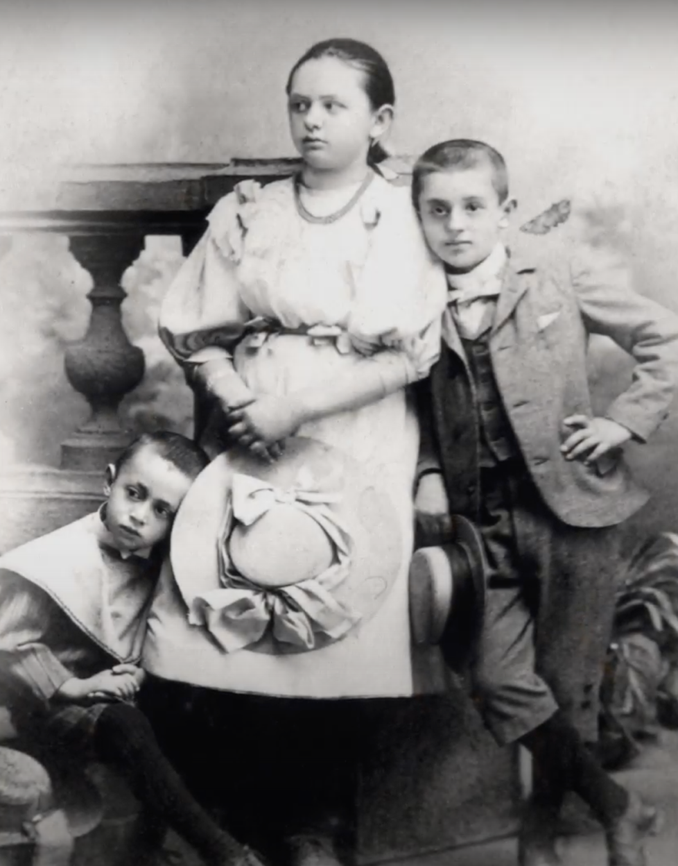 Karel Čapek miloval svoji rodinu. Zejména matku.