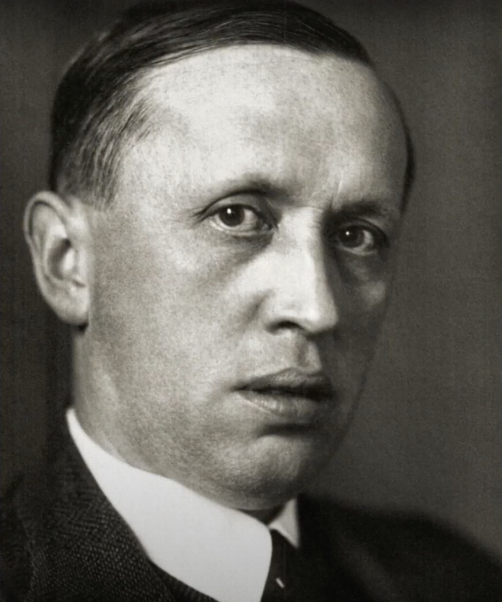 Karel Čapek byl jedním z nejvýznamnějších českých autorů. Dodnes se jeho knihy čtou po celém světě.