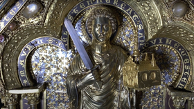 Relikviář svatého Maura byl dlouhé roky pohřbený v sutinách.