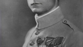 štefánika ženy milovaly.